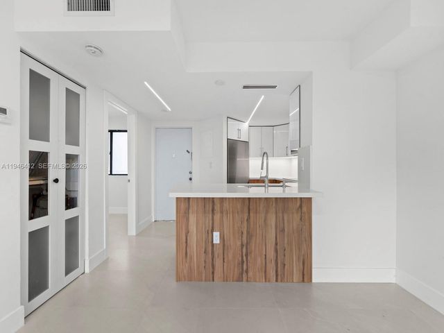 8215 SW 152nd Ave G-308, Miami, FL 33193