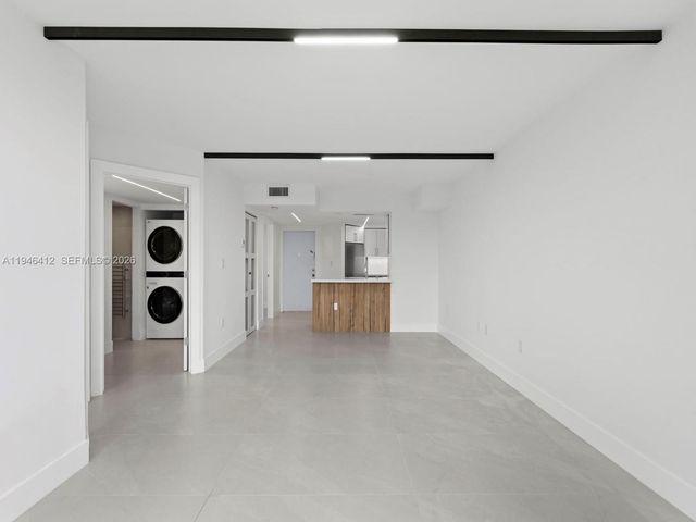 8215 SW 152nd Ave G-308, Miami, FL 33193