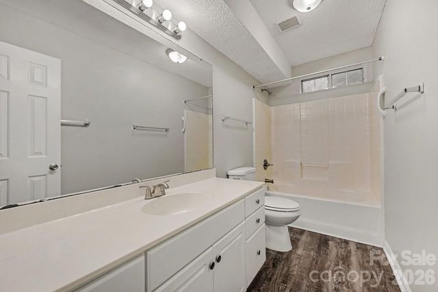 8722 Woodhill Manor Court, Charlotte, NC 28215