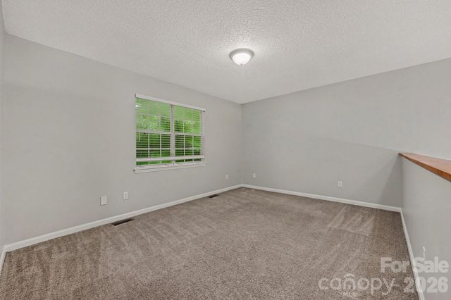 8722 Woodhill Manor Court, Charlotte, NC 28215