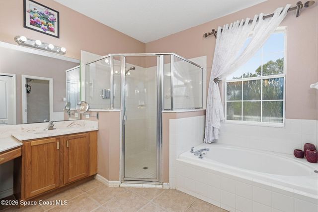 8756 96th Court, Vero Beach, FL 32967