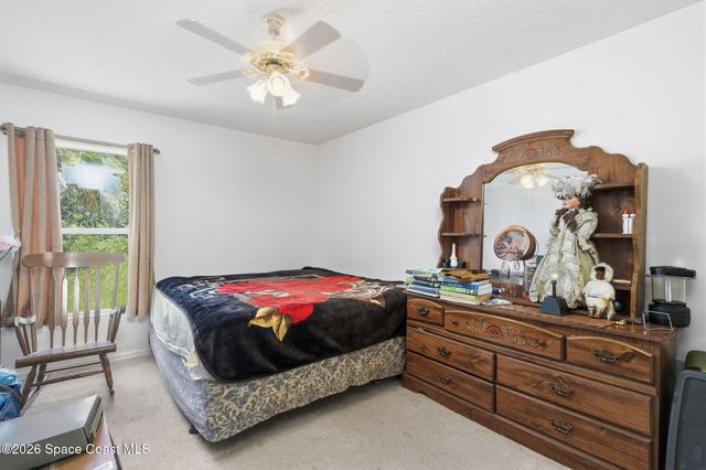 8756 96th Court, Vero Beach, FL 32967