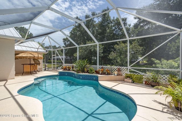 8756 96th Court, Vero Beach, FL 32967