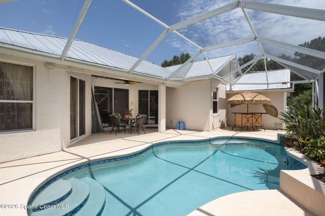 8756 96th Court, Vero Beach, FL 32967