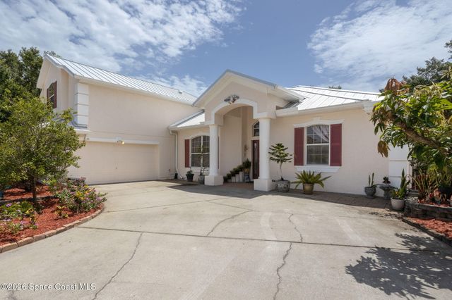 8756 96th Court, Vero Beach, FL 32967
