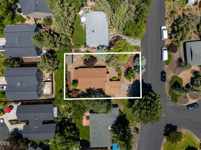 2849 NE Lotno Drive, Bend, OR 97701