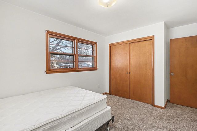 833 Winslow Court, Norton Shores, MI 49441