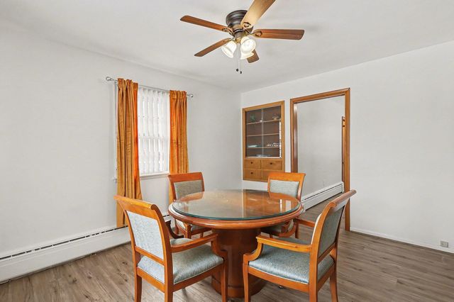 833 Winslow Court, Norton Shores, MI 49441