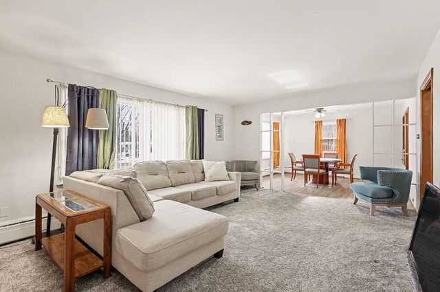 833 Winslow Court, Norton Shores, MI 49441