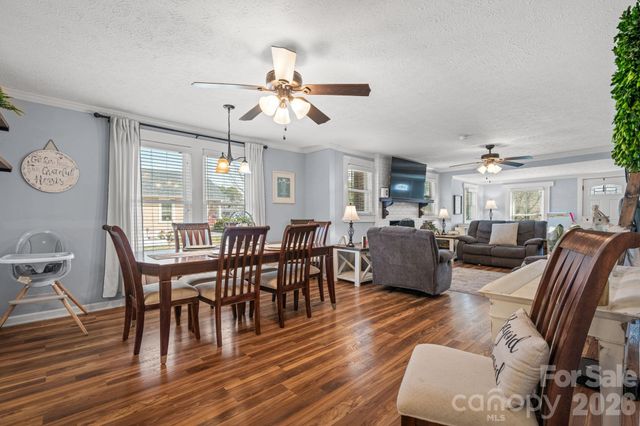 160 Elm Avenue, Hudson, NC 28638