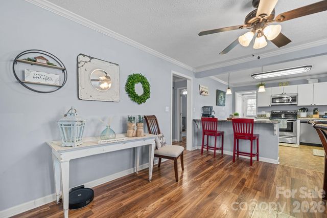 160 Elm Avenue, Hudson, NC 28638