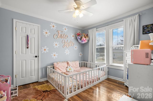 160 Elm Avenue, Hudson, NC 28638