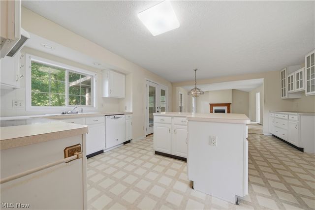 7168 Celina Street NW, Massillon, OH 44646