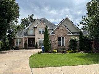 3906 NE Cadbury Avenue, Bentonville, AR 72712