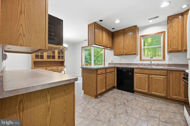 1116 PEMBERTON LN, Lothian, MD 20711