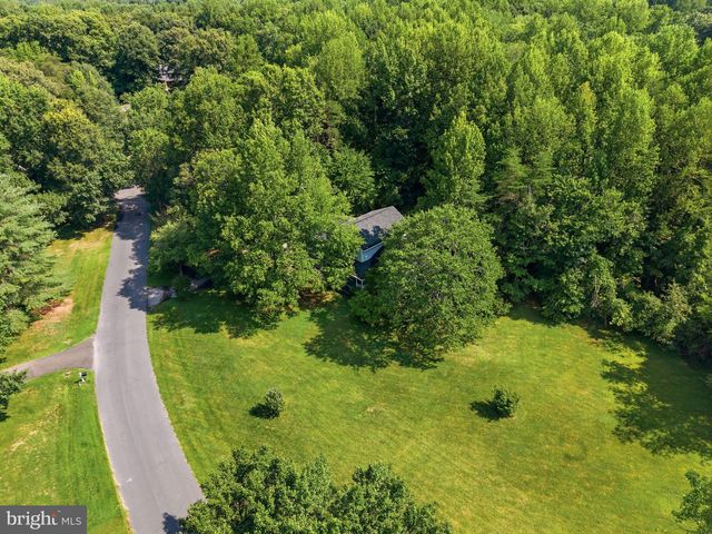 1116 PEMBERTON LN, Lothian, MD 20711