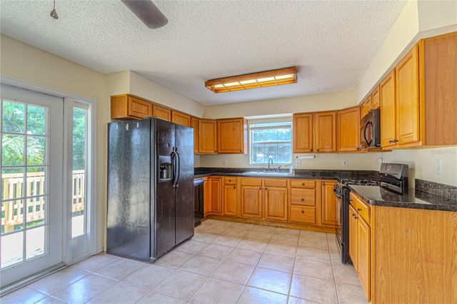 2614 CREST DRIVE, Haines City, FL 33844