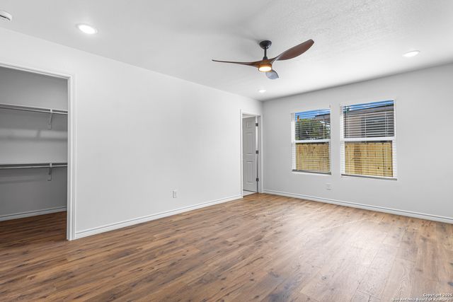 935 W Mariposa, San Antonio, TX 78201