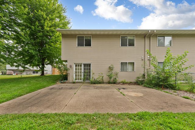 1437 Mcintosh Circle, Shakopee, MN 55379