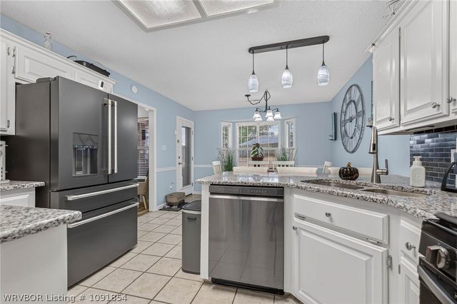 1620 Hunter Hill Drive, Van Buren, AR 72956