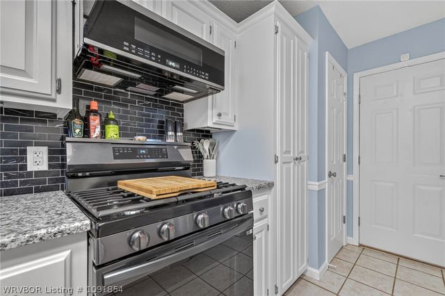 1620 Hunter Hill Drive, Van Buren, AR 72956