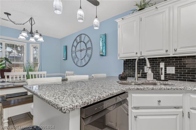 1620 Hunter Hill Drive, Van Buren, AR 72956