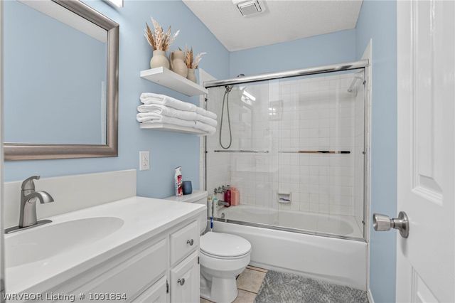 1620 Hunter Hill Drive, Van Buren, AR 72956