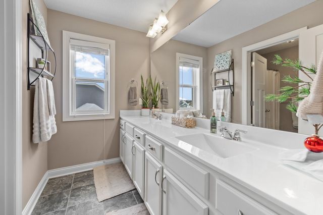 10391 188th Street W, Lakeville, MN 55044