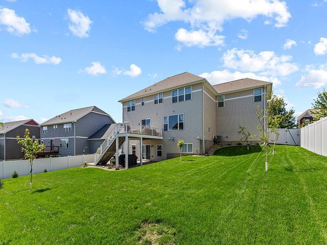 10391 188th Street W, Lakeville, MN 55044