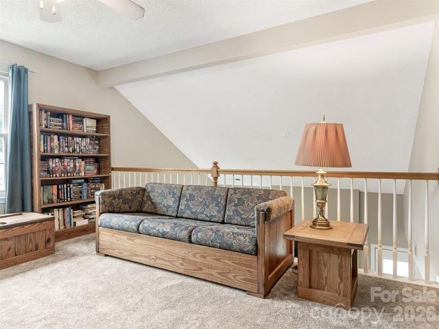 1000 Kerry Greens Drive, Matthews, NC 28104
