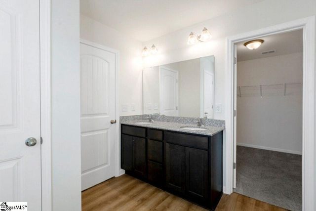 422 Seaborn Circle, Pendleton, SC 29670