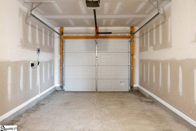 422 Seaborn Circle, Pendleton, SC 29670