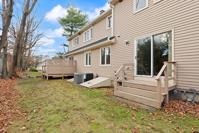 54 Jasper Ln 54, Randolph, MA 02368