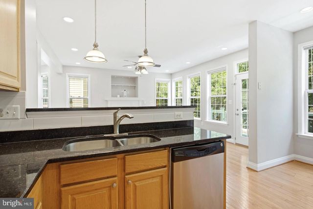 16542 RESERVOIR LOOP, Dumfries, VA 22026