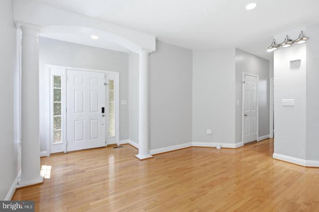16542 RESERVOIR LOOP, Dumfries, VA 22026