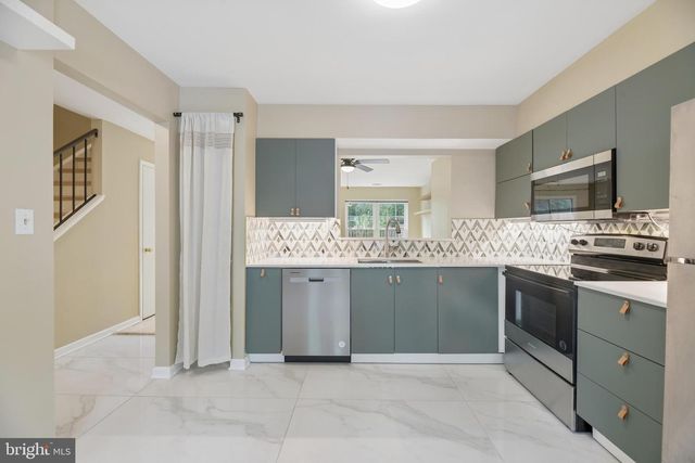 14804 LONDON LN, Bowie, MD 20715