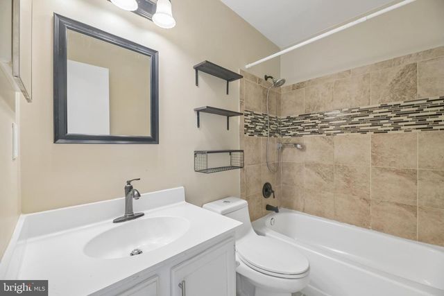 14804 LONDON LN, Bowie, MD 20715