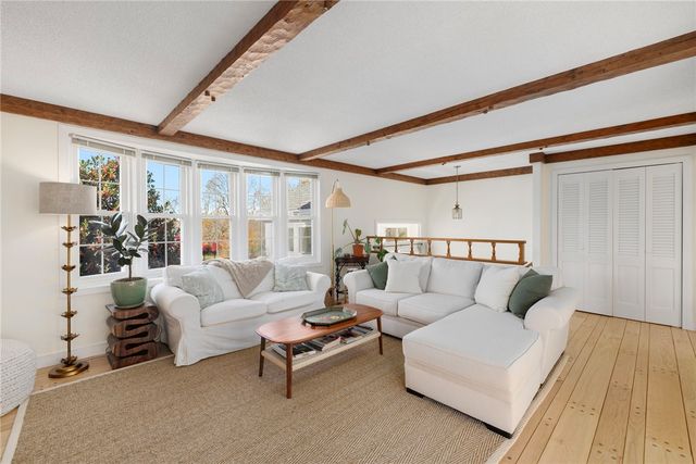 46 Arrowhead Drive, Tiverton, RI 02878