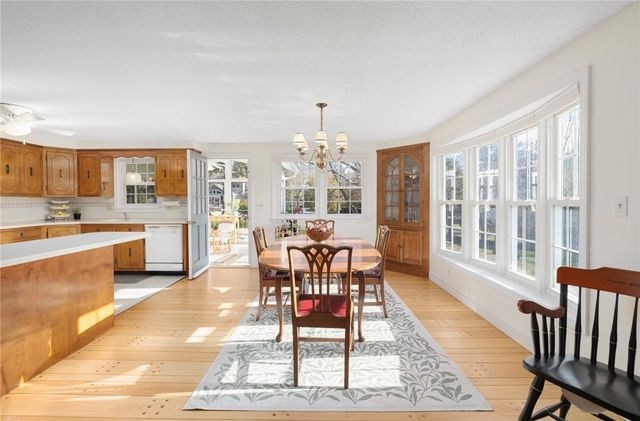 46 Arrowhead Drive, Tiverton, RI 02878