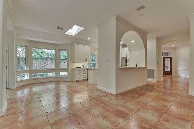 66 S Castlegreen Circle, The Woodlands, TX 77381