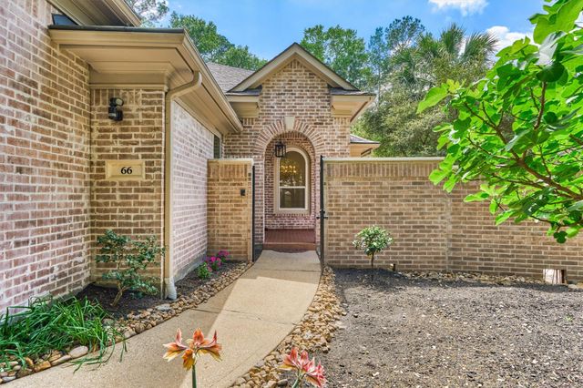 66 S Castlegreen Circle, The Woodlands, TX 77381