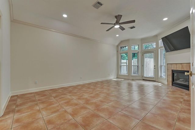 66 S Castlegreen Circle, The Woodlands, TX 77381