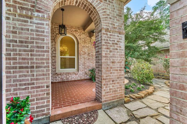 66 S Castlegreen Circle, The Woodlands, TX 77381