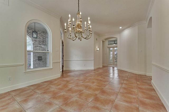 66 S Castlegreen Circle, The Woodlands, TX 77381