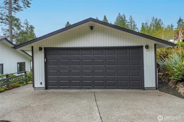 461 SE Kamilche Shores Road, Shelton, WA 98584