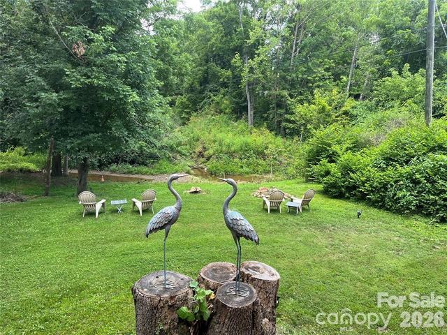 1 Old Mill Lane, Weaverville, NC 28787