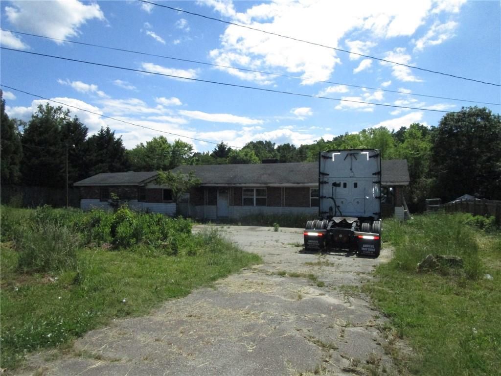 2116 Memorial Park Drive, Gainesville, GA 30504