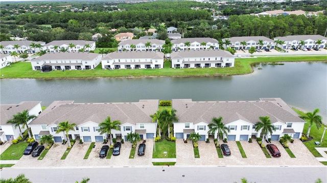 15026 Wildflower CIR, Naples, FL 34119