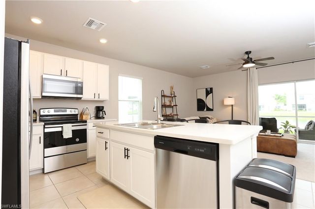 15026 Wildflower CIR, Naples, FL 34119