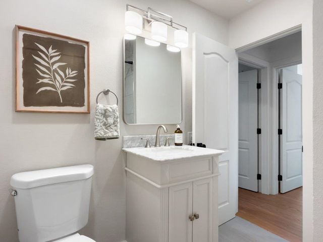 20 Adak Ct, Walnut Creek, CA 94597